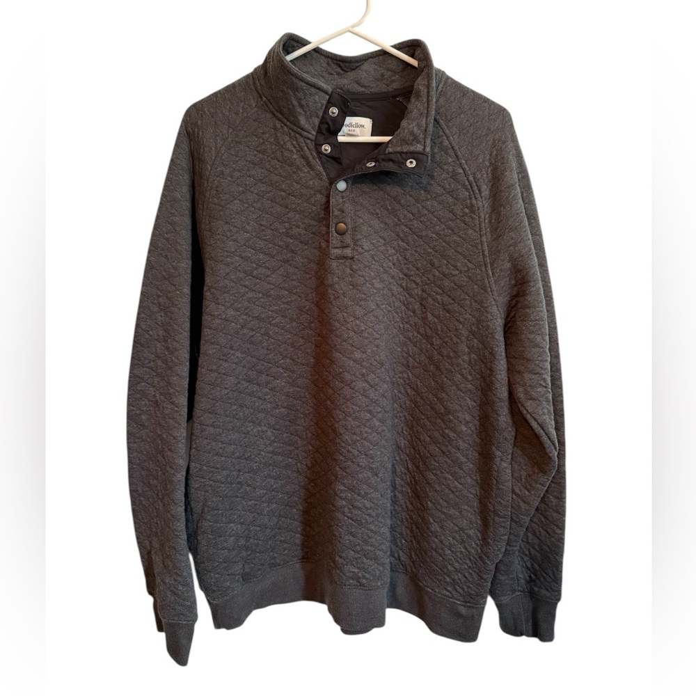 Men's Gray Quilted Sweatshirt
